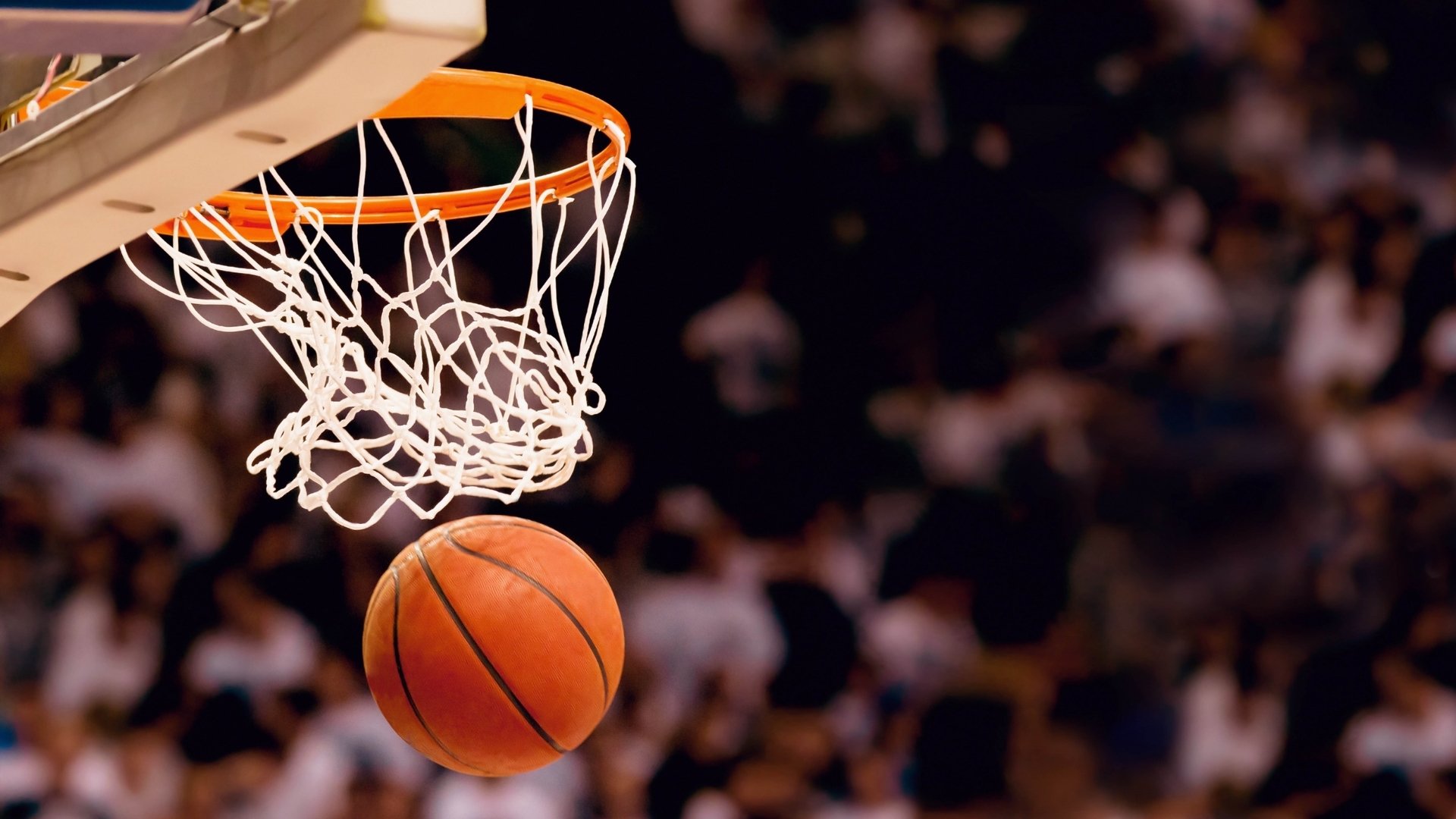 南美风暴再起！智利默契配合力克西班牙，布罗佐维奇完美诠释中场大师